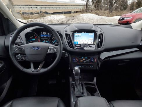 Used 2019 Ford Escape Titanium image 14