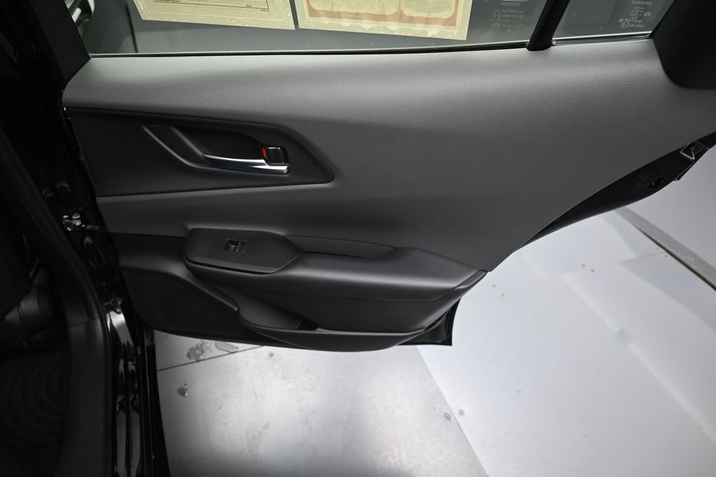 Certified 2024 Toyota Prius XLE FWD image 30