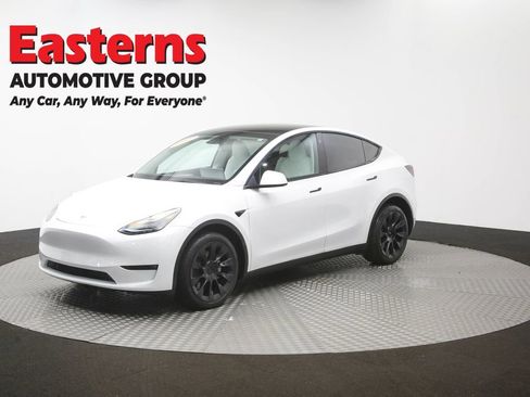 Used 2023 Tesla Model Y Long Range AWD/4WD image 52