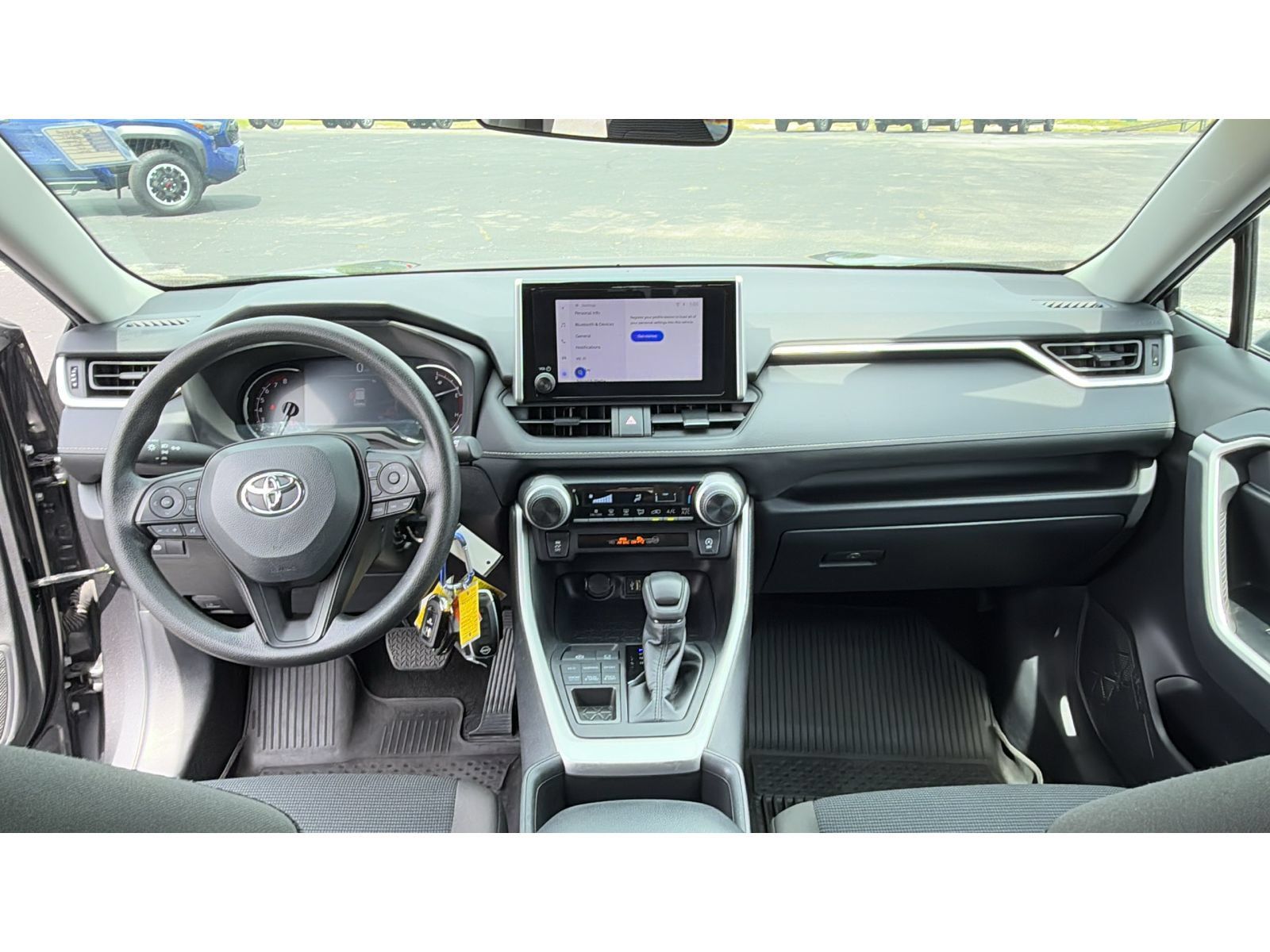 Certified 2025 Toyota RAV4 LE AWD/4WD image 32