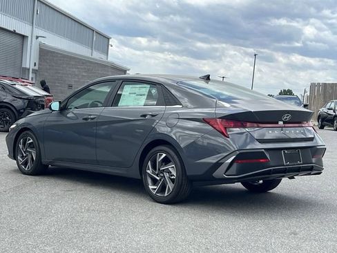 New 2026 Hyundai Elantra Limited w/ Cargo Package FWD image 36