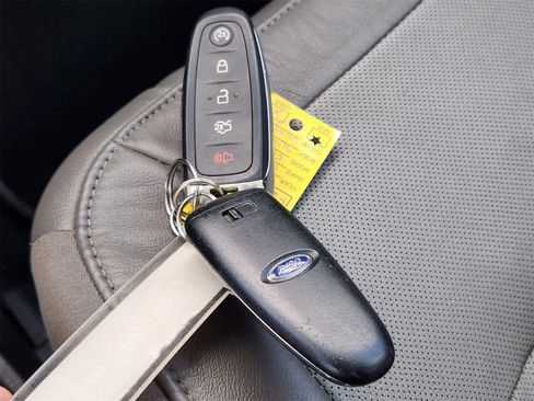 Used 2019 Ford Flex SEL w/ Equipment Group 202A image 34