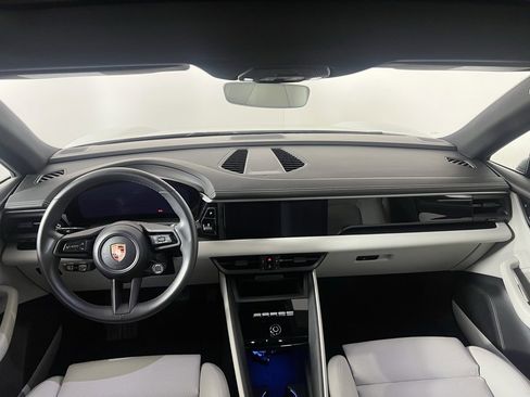 Certified 2024 Porsche Macan 4 Electric image 23