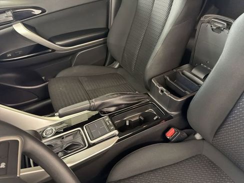 Used 2019 Mitsubishi Eclipse Cross AWD image 21