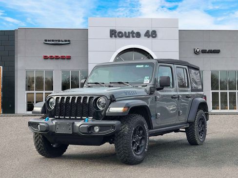 Used 2023 Jeep Wrangler Unlimited AWD/4WD image 2