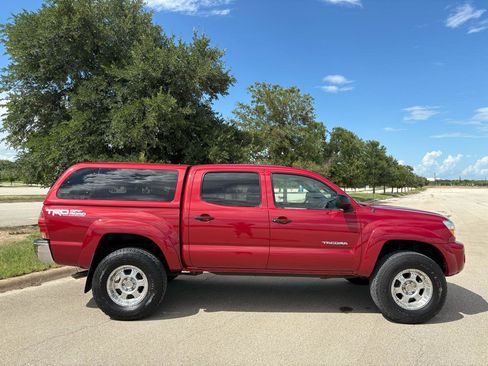 Used 2005 Toyota Tacoma PreRunner RWD image 49