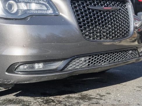 Used 2023 Chrysler 300 S image 13