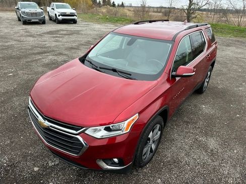 Used 2019 Chevrolet Traverse LT w/ LT Premium Package AWD/4WD image 10