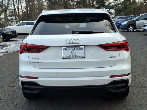 Used 2023 Audi Q3 2.0T Premium w/ Convenience Package image 5