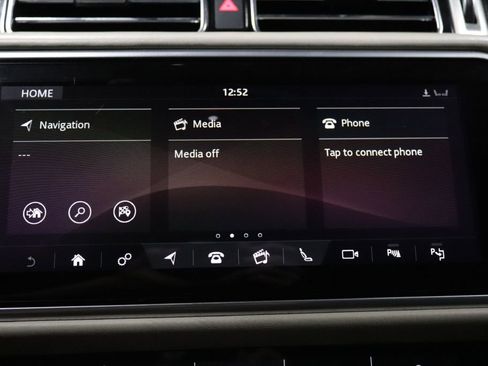 Used 2021 Land Rover Range Rover Long Wheelbase Autobiography image 14