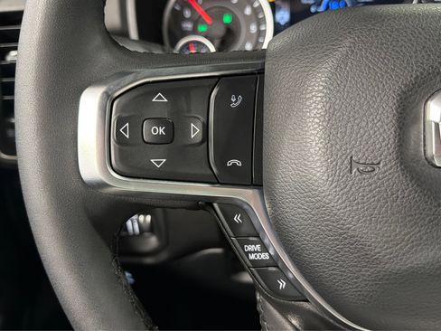 Used 2025 RAM 1500 Big Horn AWD/4WD image 23