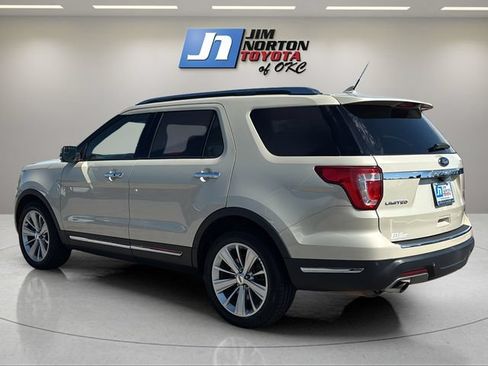 Used 2018 Ford Explorer Limited FWD image 7