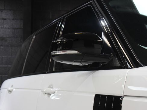 Used 2021 Land Rover Range Rover P525 Westminster Edition LWB image 18