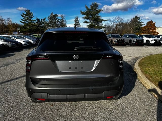 Certified 2025 Nissan Kicks SV FWD image 8