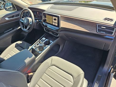 New 2026 Volkswagen Atlas SEL AWD/4WD image 15