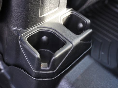 Used 2018 Jeep Wrangler Unlimited Sport S image 22