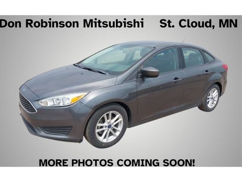 Used 2018 Ford Focus SE FWD image 1