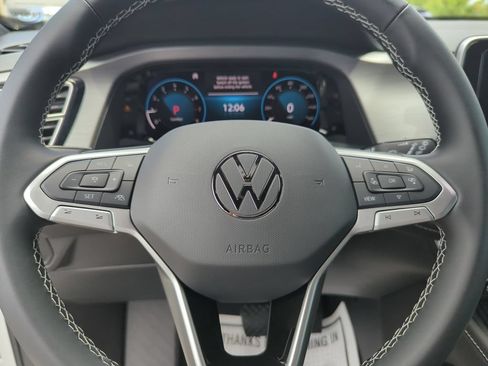 New 2026 Volkswagen Atlas Cross Sport SE FWD image 45