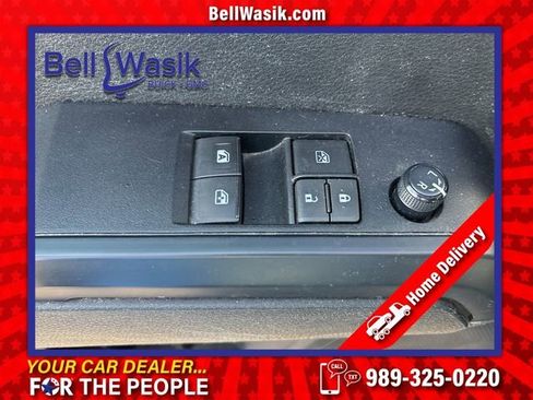 Used 2022 Toyota Tacoma SR image 10