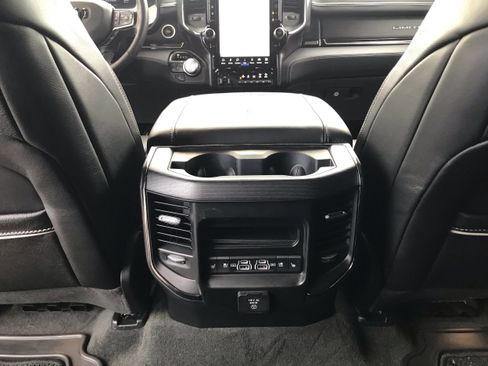 Used 2024 RAM 1500 Limited image 19