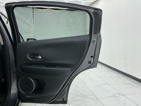 Used 2016 Honda HR-V EX-L image 27