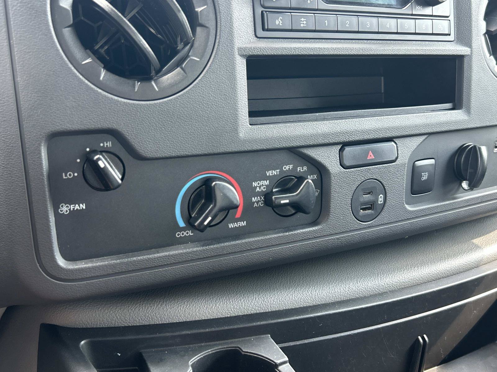 Used 2023 Ford E-350 and Econoline 350 Super Duty w/ Power Windows & Locks Group RWD image 39