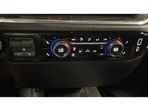 Used 2024 Chevrolet Silverado 1500 LT w/ Convenience Package II AWD/4WD image 14