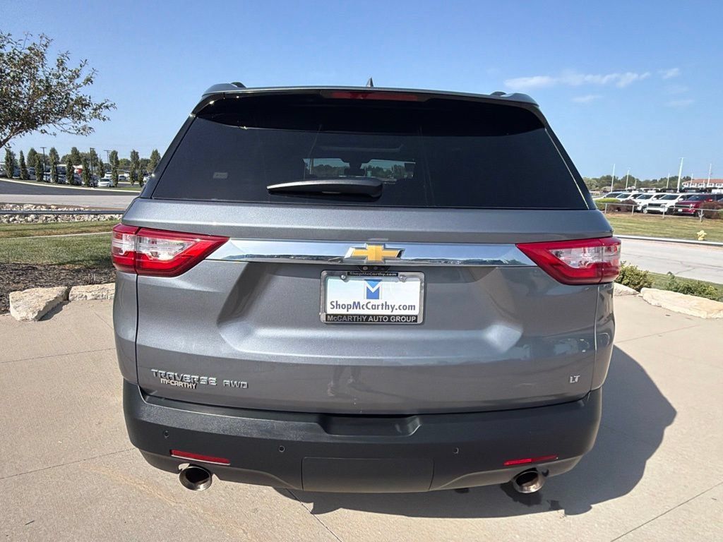 Used 2021 Chevrolet Traverse LT w/ LT Premium Package AWD/4WD image 23