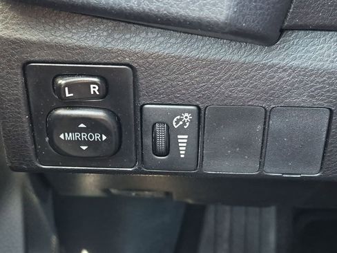 Used 2014 Toyota Corolla LE Premium w/ Driver Convenience Package FWD image 18