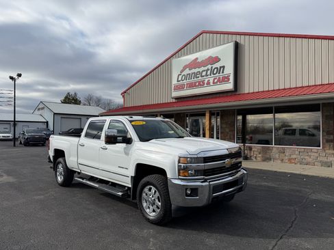 Used 2015 Chevrolet Silverado 3500 LTZ w/ Duramax Plus Package image 2