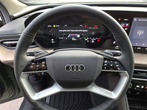 New 2025 Audi Q5 2.0T Premium Plus image 10