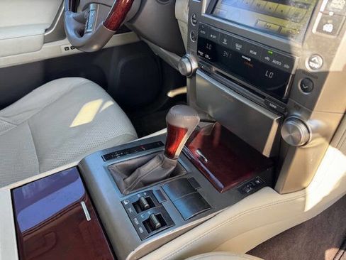 Used 2010 Lexus GX 460 Base AWD 4dr SUV image 28