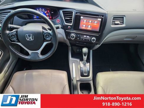 Used 2015 Honda Civic Hybrid Sedan image 26