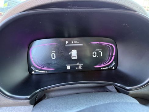 Used 2025 Kia Soul LX w/ LX Technology Package image 40