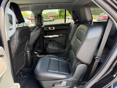 Certified 2023 Ford Explorer XLT w/ Equipment Group 202A AWD/4WD image 20