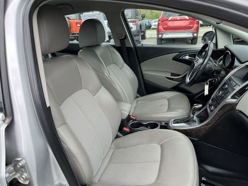 Used 2013 Buick Verano FWD image 26