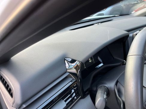 Used 2025 Toyota Camry LE image 35