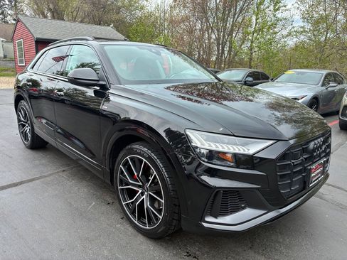 Used 2023 Audi Q8 Prestige AWD/4WD image 5