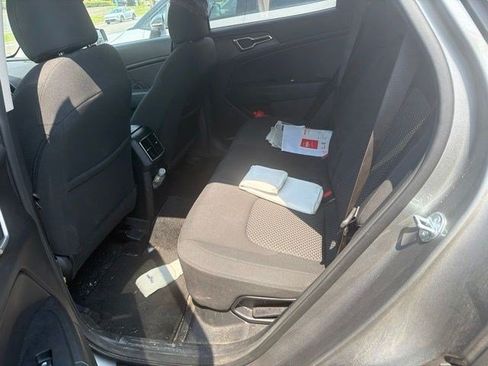Certified 2023 Kia Sportage LX AWD/4WD image 33