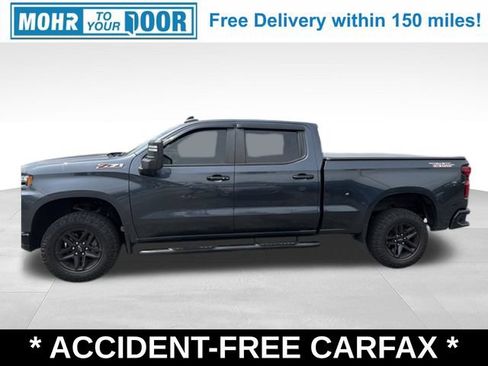 Used 2021 Chevrolet Silverado 1500 LT Trail Boss w/ Convenience Package II AWD/4WD image 2