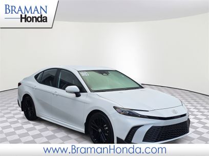Used 2025 Toyota Camry SE