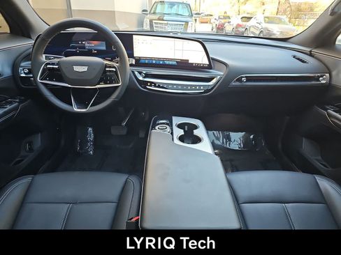 Used 2024 Cadillac Lyriq Tech AWD/4WD image 14