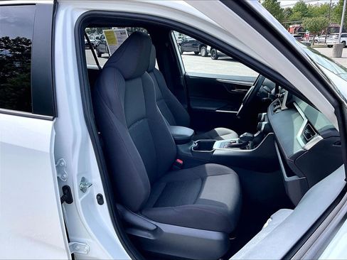 Used 2023 Toyota RAV4 SE w/ Weather & Moonroof Package AWD/4WD image 11