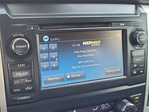 Used 2017 Nissan Titan PRO-4X w/ Pro-4x Convenience Package image 15