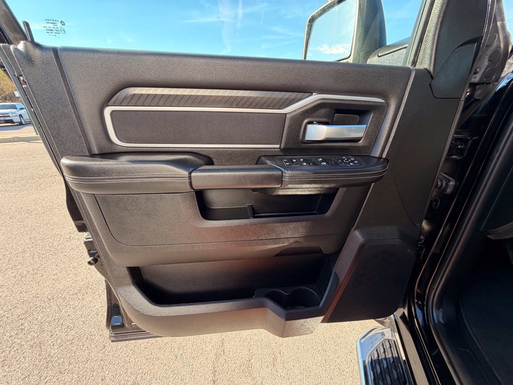 Used 2026 RAM 2500 Big Horn AWD/4WD image 17