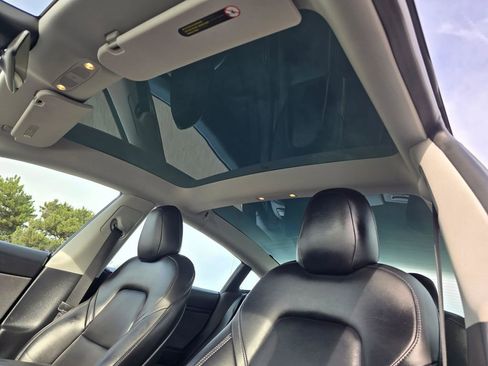 Used 2021 Tesla Model 3 Standard Range Plus RWD image 28