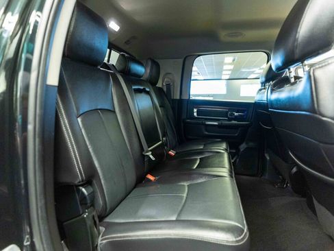 Used 2018 RAM 2500 Laramie image 16