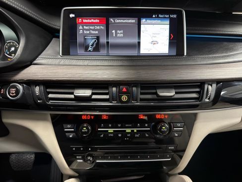 Used 2018 BMW X6 w/ Sports Activity Package image 20