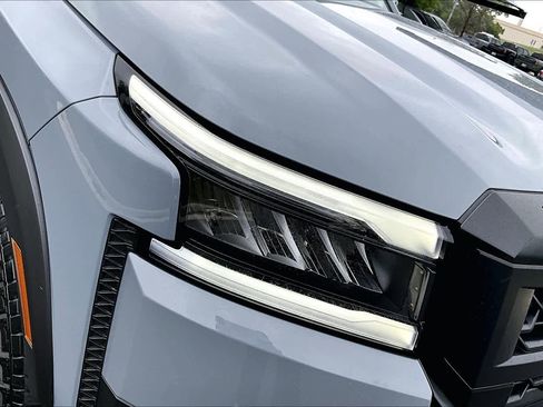 New 2026 Nissan Frontier Pro-X image 13