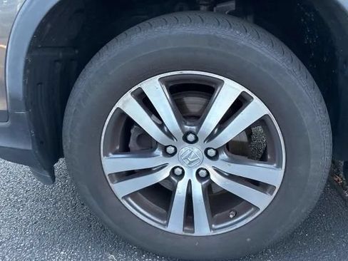 Used 2017 Honda Ridgeline RTS image 16